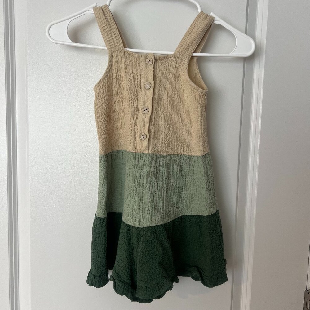 Dot Dot Smile Tank Romper Girl's Size 5 / 6 Summer Vibes w/Buttons